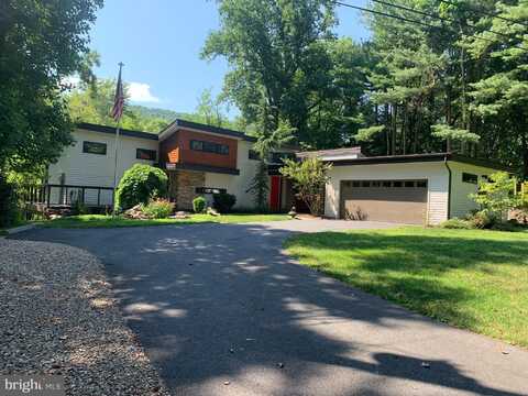 1961 STONY CREEK ROAD, DAUPHIN, PA 17018