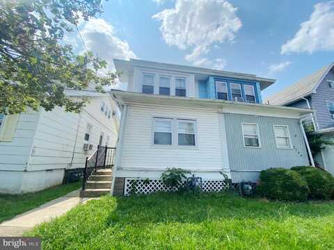 2702 EDGMONT AVENUE, BROOKHAVEN, PA 19015