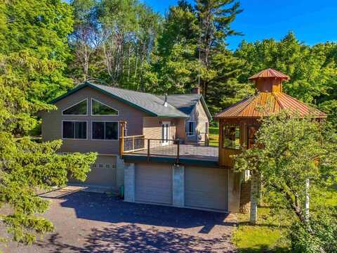 2320 W Grove, Marquette, MI 49855