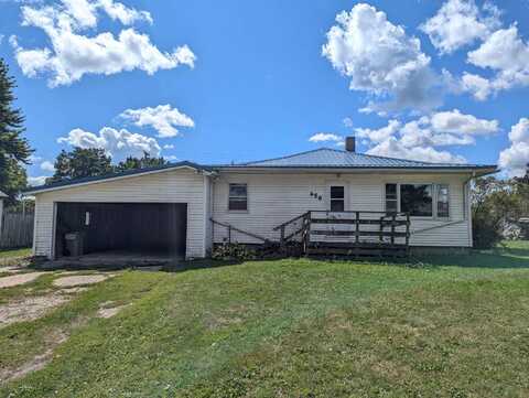 456 W Stoneman Street, Postville, IA 52162