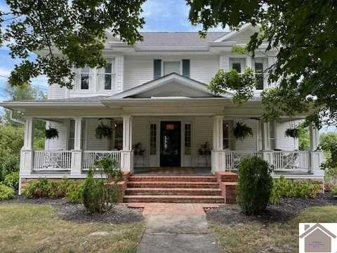 711 Backusburg, Mayfield, KY 42066