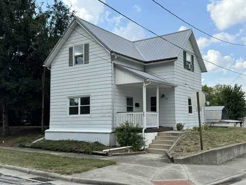 402 W Madison Street, Saint Marys, OH 45885