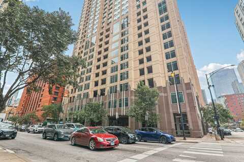 33 W. Ontario Street, Chicago, IL 60654