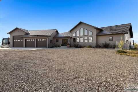 73 Ridgeview Road, Columbus, MT 59019