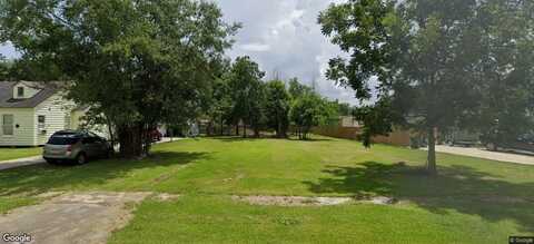 3235 Woodrow, Port Arthur, TX 77642