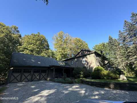 399 State Rd, Great Barrington, MA 01230