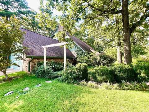 4 Big Stone Court, Little Rock, AR 72227