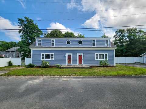 44 Washburn Street, Sagamore Beach, MA 02562