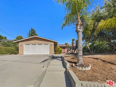 7100 Helmsdale Rd, West Hills, CA 91307