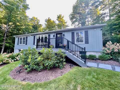 180 Dodd Hill Road, Hague, NY 12836