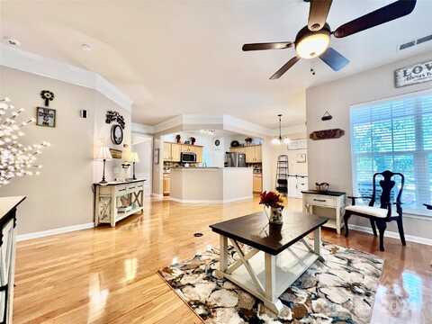 8944 Kestral Ridge Drive, Charlotte, NC 28269