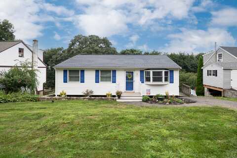 38 Fleetwood Drive, Danbury, CT 06810