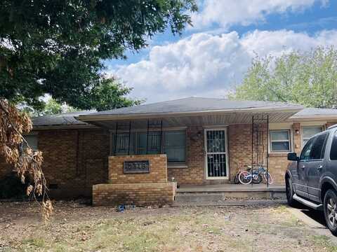 2618 NW Lindy Ave, Lawton, OK 73505