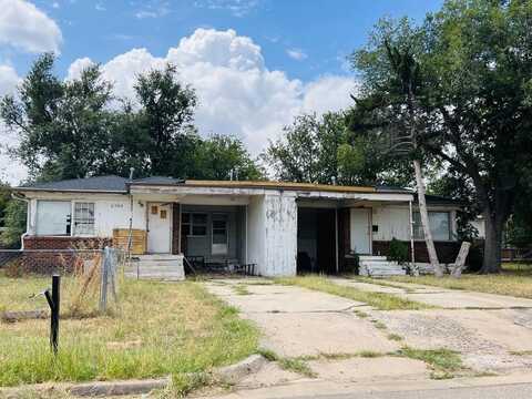 2702/2704 NW Denver Ave, Lawton, OK 73505