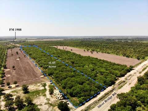 1022 Silver Bridge Rd., Quemado, TX 78877