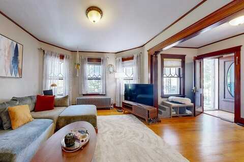 67 Grafton St 1, Arlington, MA 02474