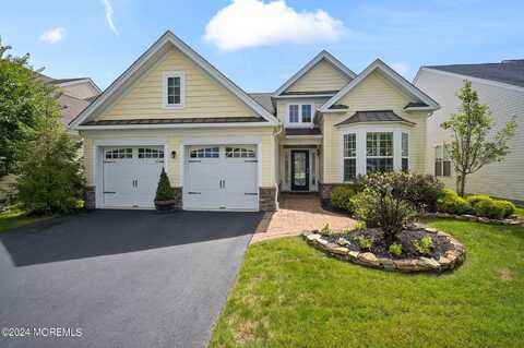 46 Sunset Drive, Tinton Falls, NJ 07724