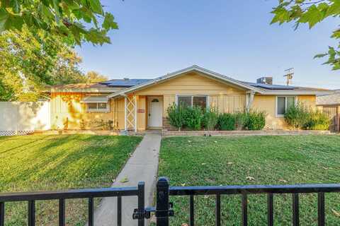 44560 Lostwood Avenue, Lancaster, CA 93534