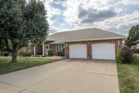 3597 S Swan Avenue, Springfield, MO 65807