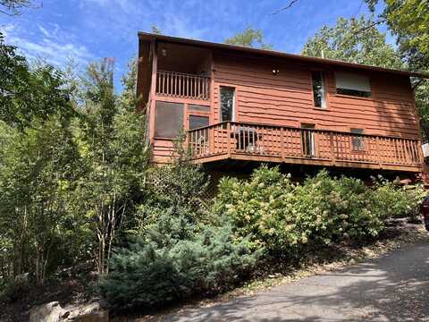 2904 Barnes Drive, Sevierville, TN 37862