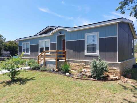 107 Village Lane, Llano, TX 78643