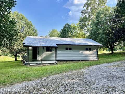 151 Oliver Slaven Lane, Oneida, TN 37841