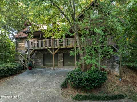 1367 Poplar Mills Lane, Maryville, TN 37803