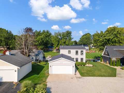 8092 E Quiet Harbor Drive, Syracuse, IN 46567