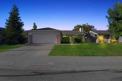 1613 Rodeo Way, Olivehurst, CA 95961