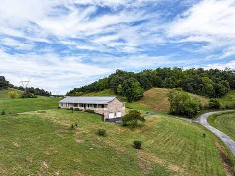 887 Berry Road, Bulls Gap, TN 37711