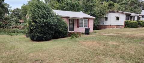 2200 CRESTVIEW STREET, OPELIKA, AL 31801