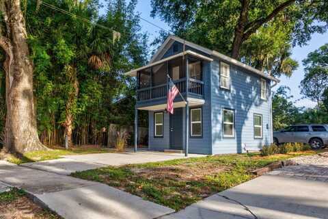 109 W 11TH AVENUE, MOUNT DORA, FL 32757