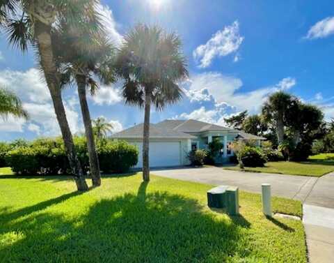 146 MANGROVE ESTATES CIRCLE, NEW SMYRNA BEACH, FL 32168