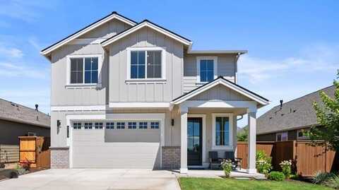 4713 SW Coyote Avenue, Redmond, OR 97756