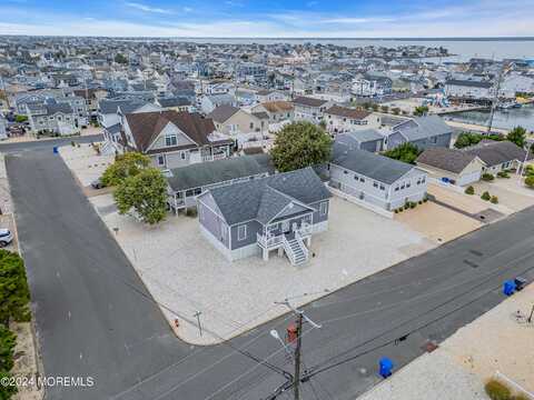 123 Island View Drive, Lavallette, NJ 08735