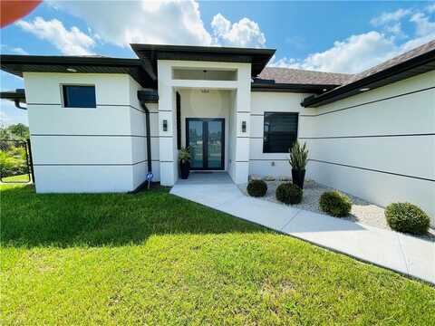 2402 Carvell, LEHIGH ACRES, FL 33971