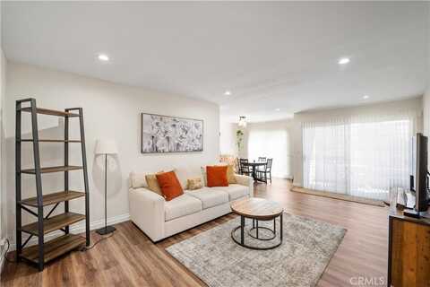 4647 Willis Avenue, Sherman Oaks, CA 91403