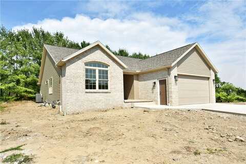 2873 Pebble Creek Court, Cortland, OH 44410