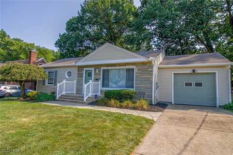 1763 Eden Lane, Youngstown, OH 44509