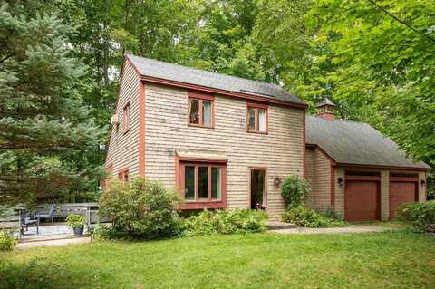 20 North Road, Kensington, NH 03833