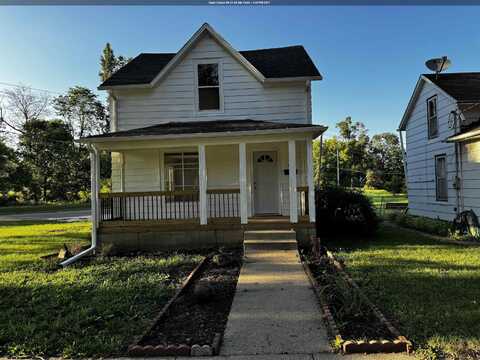 302 SPRUCE ST, Cherokee, IA 51012