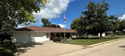 1625 W 6th, Storm Lake, IA 50588