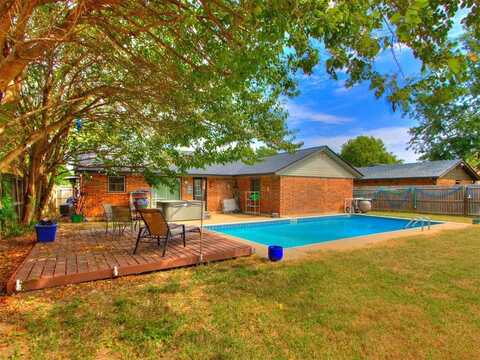 512 Sunburst Street, Norman, OK 73069