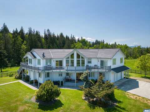 137 Bravo Rd, Port Angeles, WA 98362