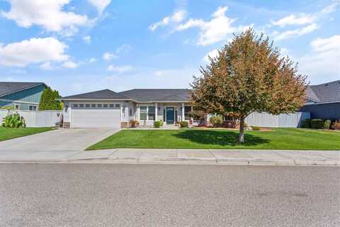 4415 Meadow View Dr, Pasco, WA 99301