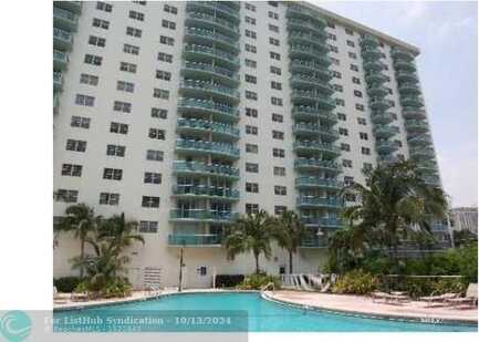 19380 Collins Ave, Sunny Isles Beach, FL 33160