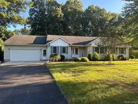 42651 BEMIS Road, Belleville, MI 48111