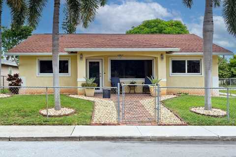 630 S E Street, Lake Worth, FL 33460