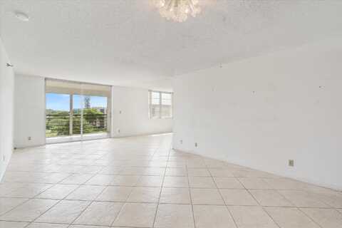 5340 NW 2nd Avenue, Boca Raton, FL 33487