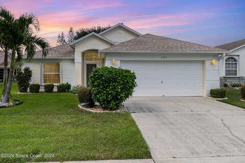 2327 Hidden Pine Lane NE, Palm Bay, FL 32905